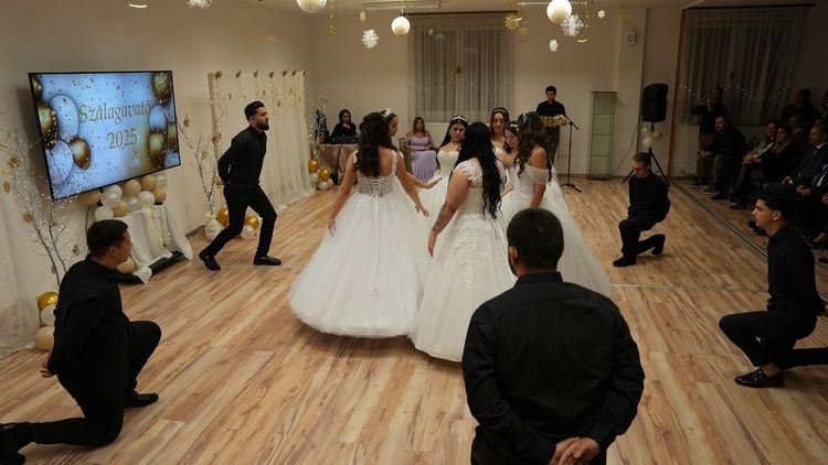 Szalagavató ünnepség